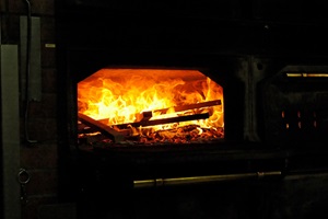 Holzbackofen